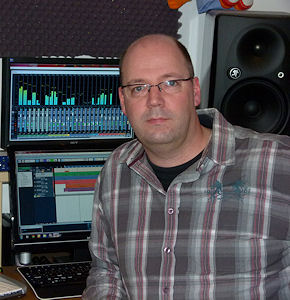Roger Manges im Tonstudio